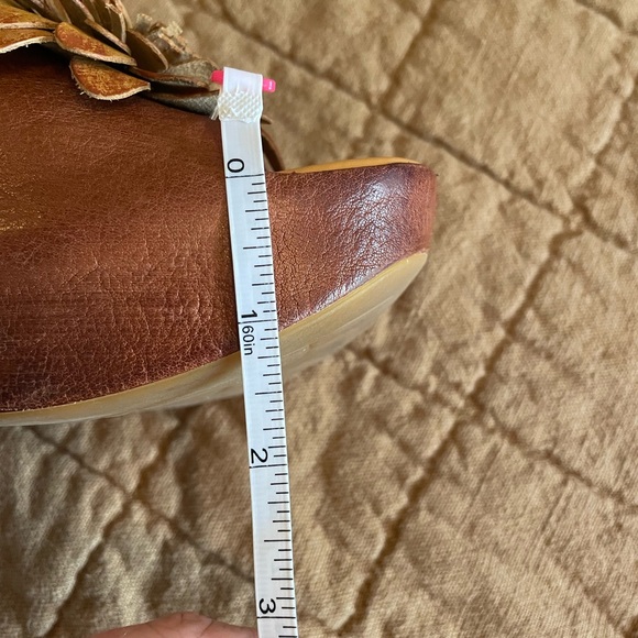 Korkease Noellie Leather Platform Flower Slide Wedge - Picture 13 of 13